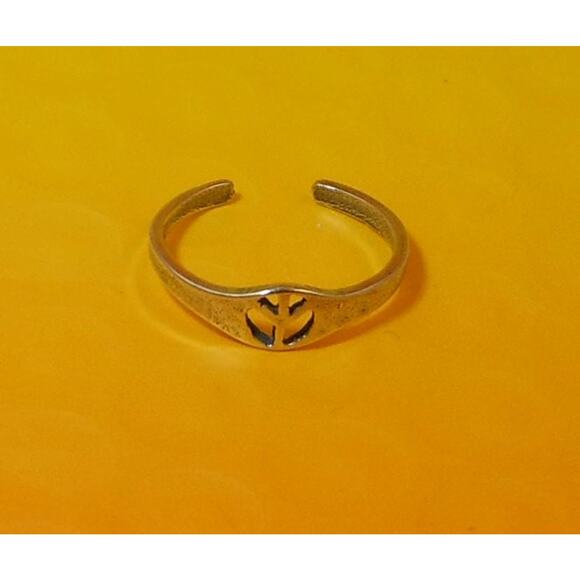 Vintage Sterling Silver Peace Sign Toe Ring Sexy Style Thailand Boho Peace Love - Picture 2 of 10